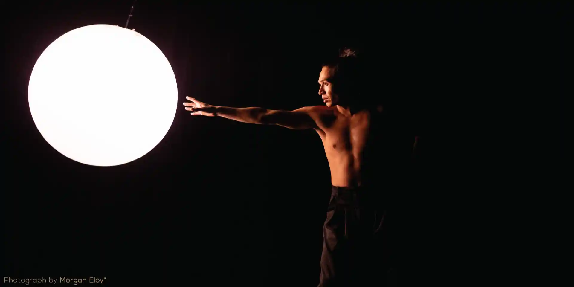 desktop image for MFOK 2025 - REFLET by Xuan le Company